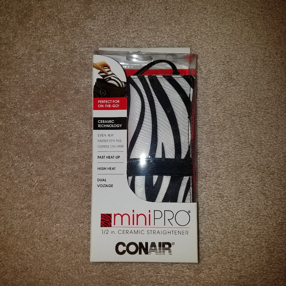 NWOT Travel Size Hair Straightener